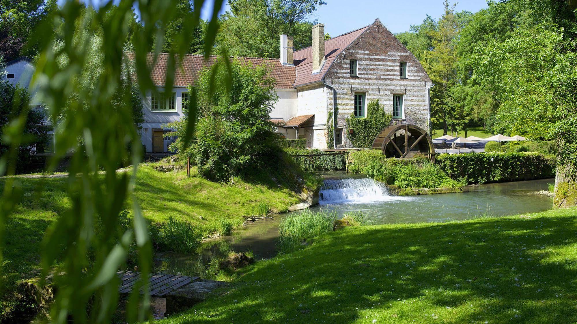 Hotel Moulin De Mombreux Lumbres Exterior foto